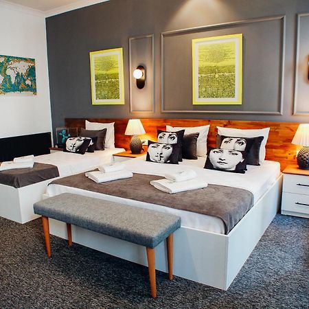 Istiklal Street Taksim House Yamalya Hotel Istanbul Exteriör bild
