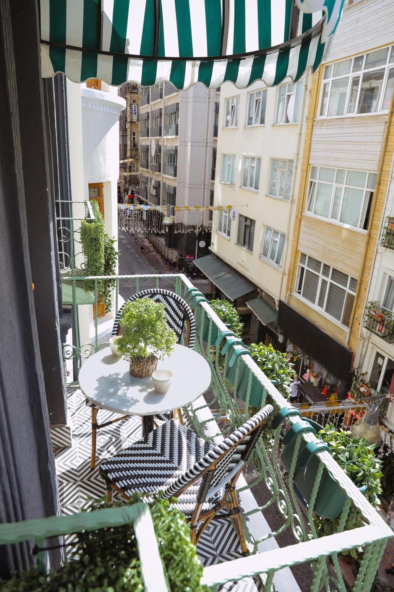 Istiklal Street Taksim House Yamalya Hotel Istanbul Exteriör bild