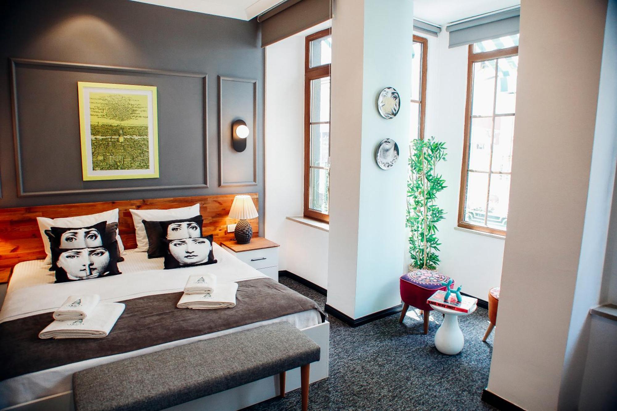 Istiklal Street Taksim House Yamalya Hotel Istanbul Exteriör bild